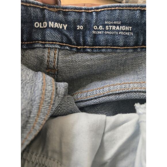Old Navy Womens OG Straight Jean Shorts Blue Distressed Stretch, Size 20 Plus - Picture 5 of 6